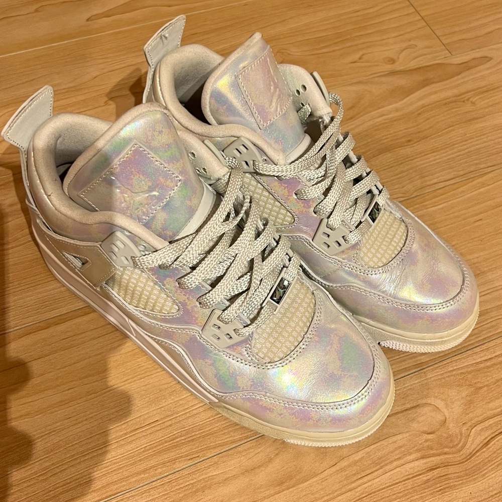Jordan 4 pearl sneakers